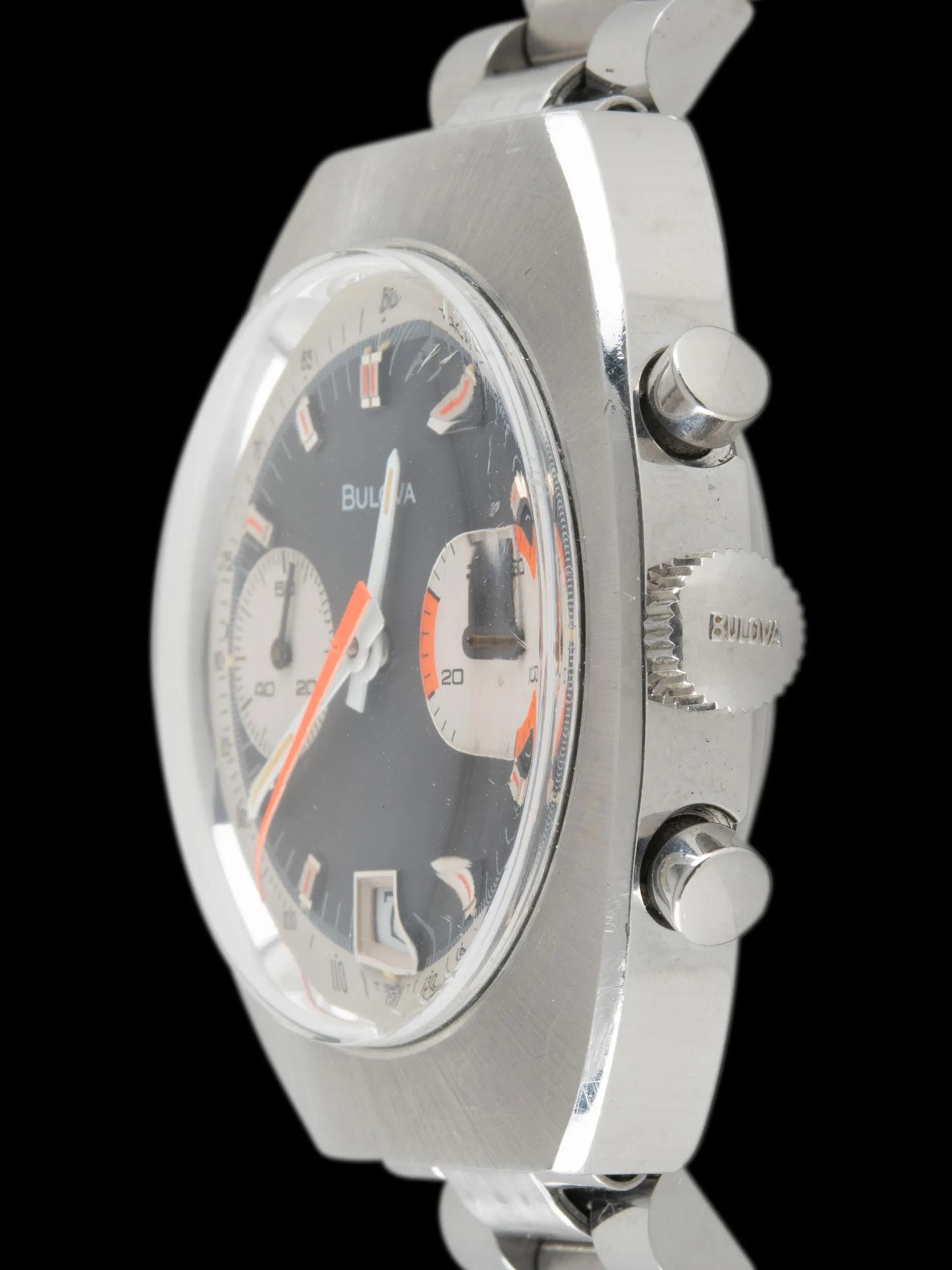 1971 Bulova Chronograph D (Ref. 909) "Valjoux Cal. 7734"