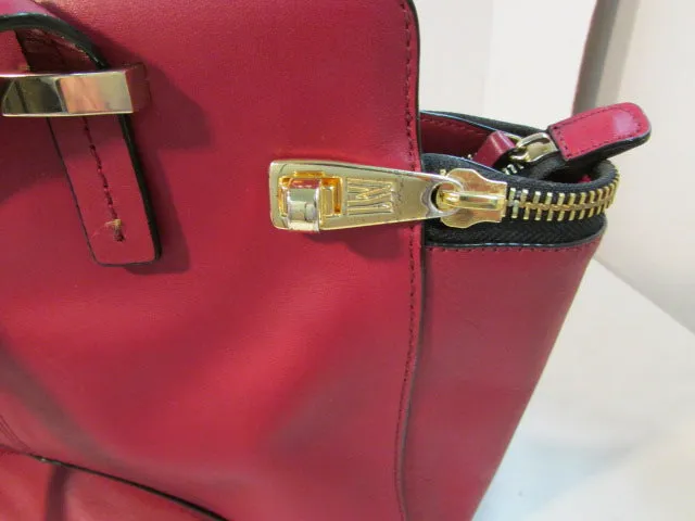 Antonio Melani Red Leather Shoulder Bag
