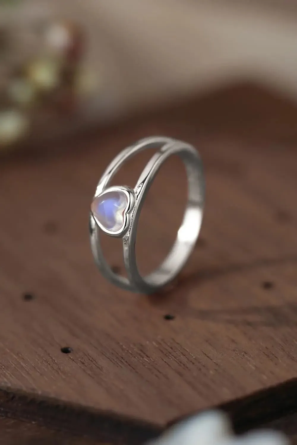 LOVCIA Moonstone Heart 925 Sterling Silver Ring