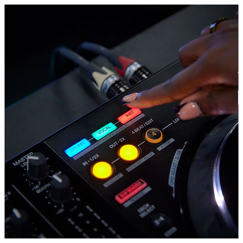 Pioneer DJ DDJ-FLX10 & VM-70 (Pair) & HDJ-X7 Bundle