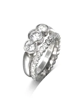 Round Brilliant Cut Diamond Platinum Trilogy Ring