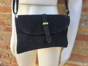 Suede leather bag in BLACK. Crossbody bag in GENUINE  leather. Small leather bag with adjustable strap and zipper. BLACK Leather enveloppe