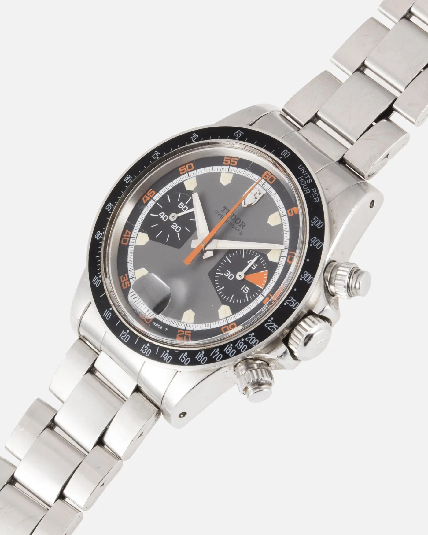 Tudor Home Plate 7031