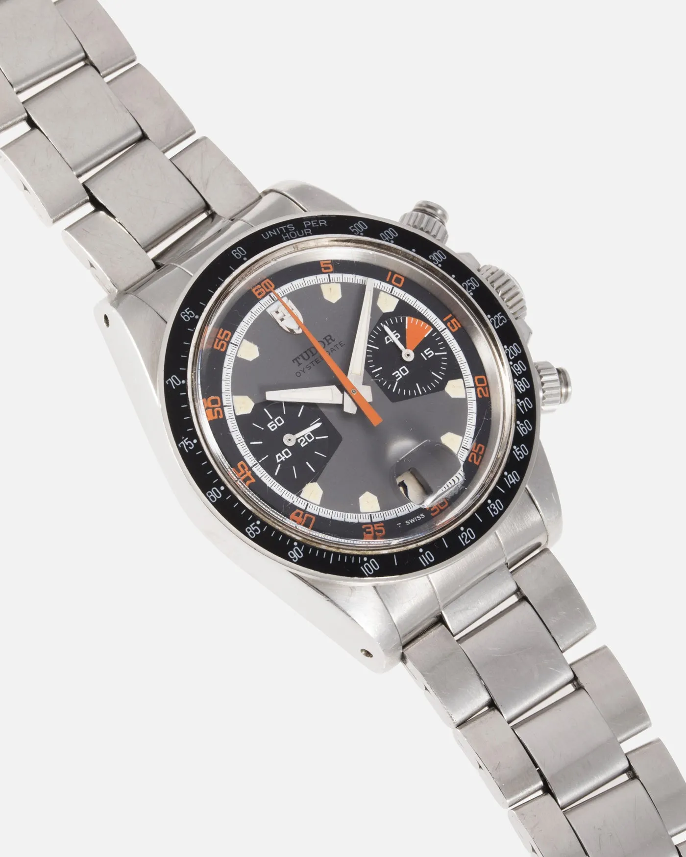 Tudor Home Plate 7031
