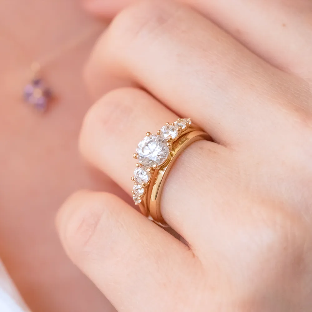 Zoey ~ Side Stone Ring